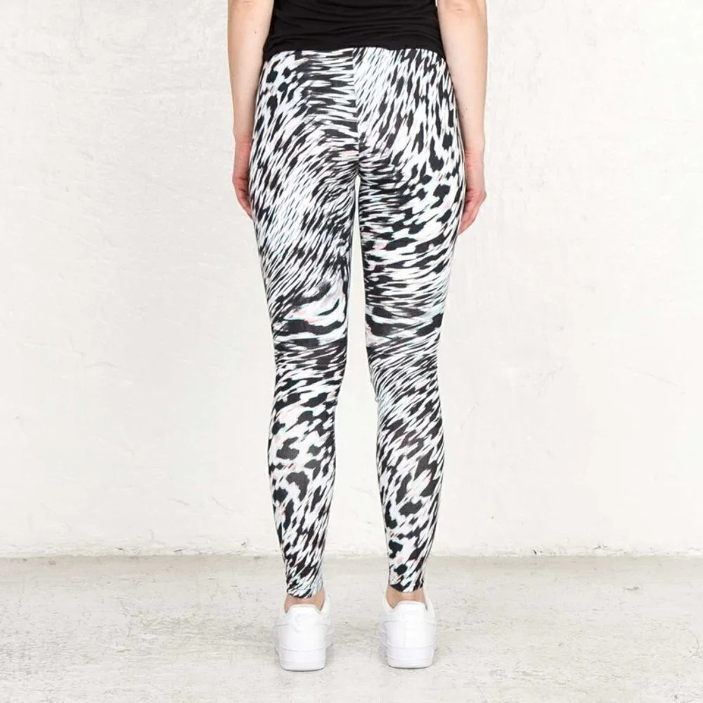 Nike Leg-A-See Windblur Leggings - Picture 2 of 12